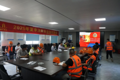 大队前往在建工地开展消防安全培训